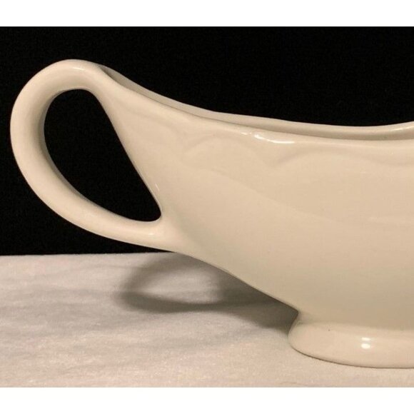 Vintage Homer Laughlin Gravy Boat Eggshell Sauce Boat Embossed Serving Handle - Picture 7 of 12